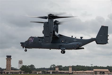 CV-22 Osprey Looks Massive During Landing, Hard to See As a Subtle ...