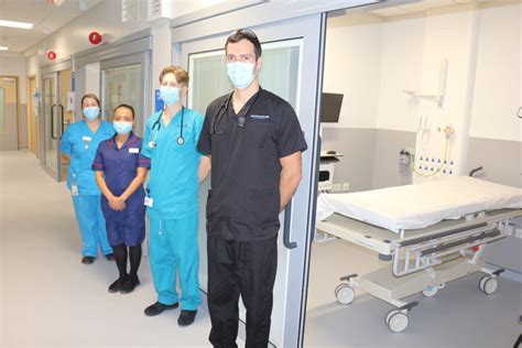 New £2.4m high dependency unit opens at Bradford Royal Infirmary’s A&E – Bradford Teaching ...