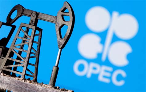 Kremlin praises OPEC+ for countering U.S. 'mayhem' | Reuters