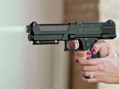 SALT Gun Is A New Self-Defense Weapon That Anyone Can Keep