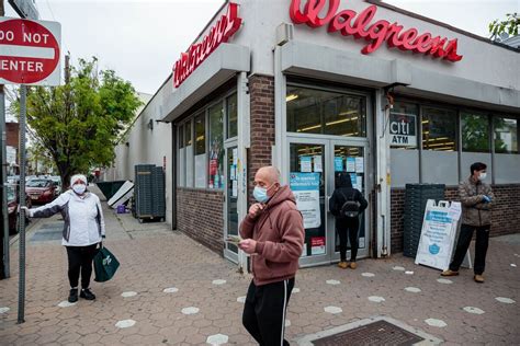 Walgreens Braces for Record Flu-Shot Season as Covid Amps Demand ...