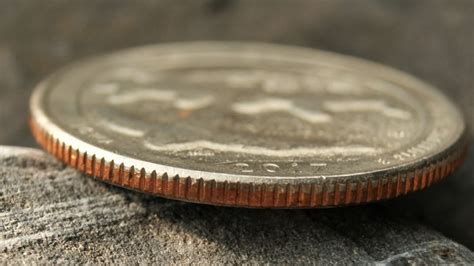 The Real Reason Coins Are Made With Ridges