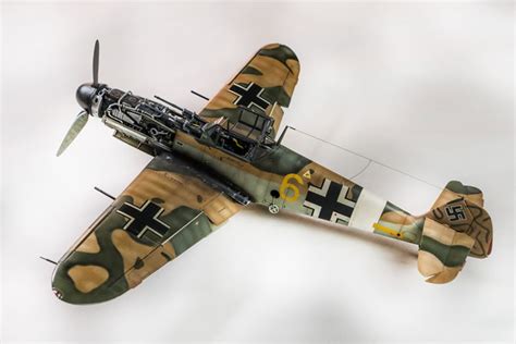 Trumpeter 1/32 Messerschmitt Bf 109 G-2/Trop by Christos Papadopoulos