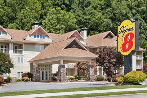 Super 8 by Wyndham Cherokee | Cherokee, NC Hotels