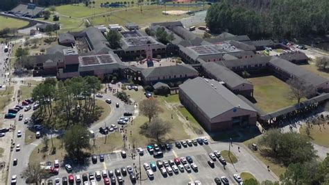 JSO: No suspect found at First Coast High School after lockdown | firstcoastnews.com