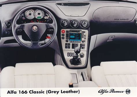 Alfa Romeo 166 Classic (Grey Leather) dashboard & interior