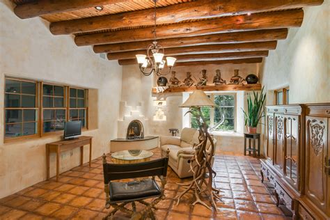 A Secluded New Mexico Ranch with Gorgeous Mountain Views Is Up For Sale | Spanish style homes ...