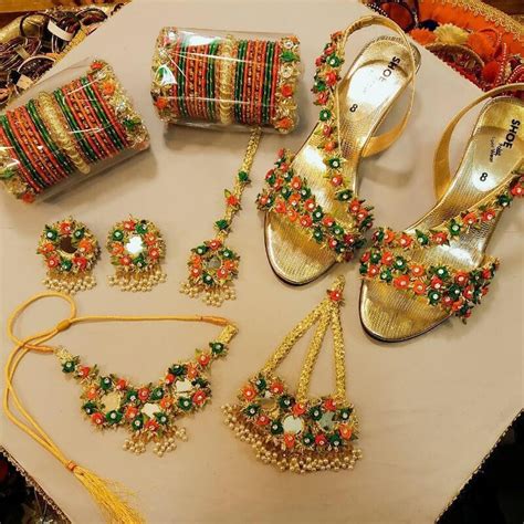 Buy Pakistani Wedding Mehndi Jewelry Set Mayoo Bridal Gota Jewelry Online in India - Etsy