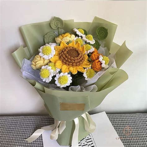 Crocheted Sunflower Bouquet handmade knitted Flowers with Yellow Rose ...
