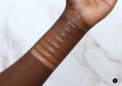 *NEW* Shades of Radiant Creamy Concealer - NARS Cosmetics — Cocoa Swatches