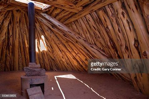 Navajo Hogan Photos and Premium High Res Pictures - Getty Images