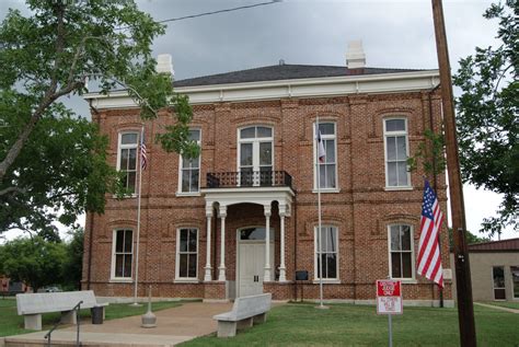 Leon County Courthouse - TEXAS HISTORICAL MARKERS