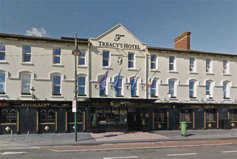 Popular hotel in Waterford city evacuated and searched after caller claims 'pipe bomb' left in ...