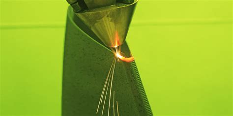 APPLICATIONS AND ADVANTAGES OF SELECTIVE LASER SINTERING