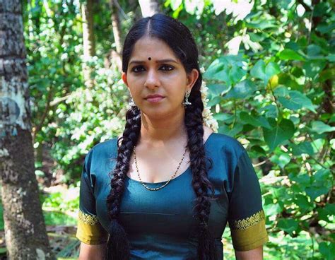 Aparna Nair Age, Husband, Family, Movies, Biography - BREEZEMASTI