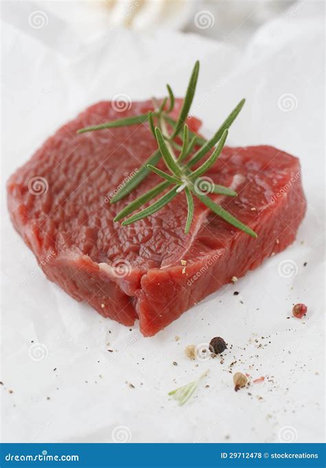 Portion of Healthy Lean Steak Stock Photo - Image of seasoning, cooking: 29712478