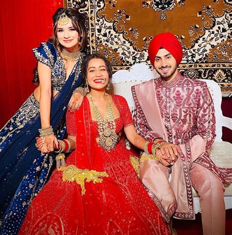 [HOT] Full Album Of Neha Kakkar and Rohanpreet Singh Wedding Photos - StarBiz.com