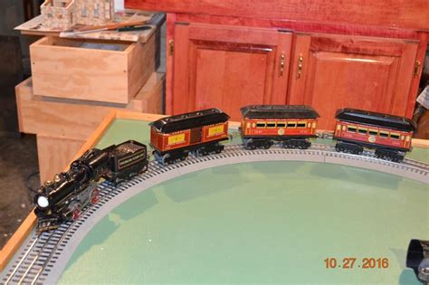 American Flyer prewar Tinplate Passenger Set | Toy trains set, Toy ...