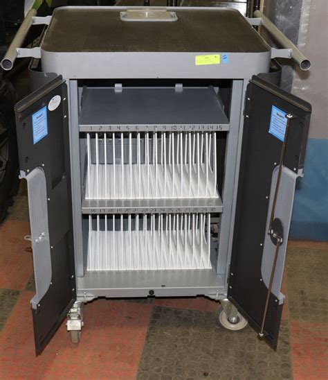 BRETFORD POWERSYNC IPAD CHARGING CART (30 IPADS)