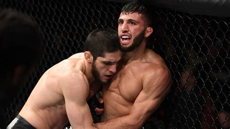 Arman Tsarukyan believes that only he can defeat Islam Makhachev