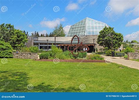 Niagara Parks Butterfly Conservatory in Niagara Falls, Canada Editorial ...