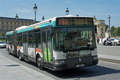 File:Paris 06 2012 articulated bus 2945.JPG