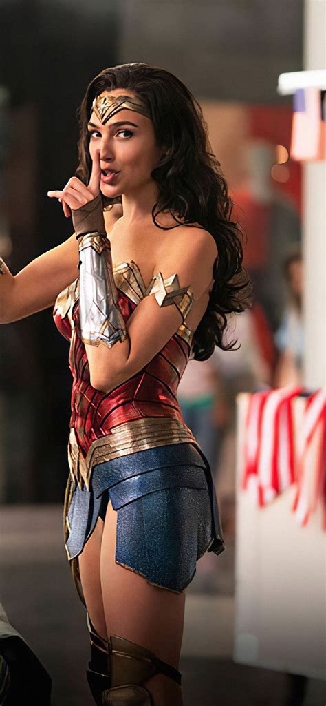 wonder woman 1984 new look iPhone 12 Wallpapers Free Download