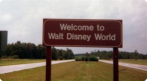 About Us - RetroWDW