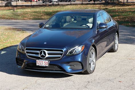 Off On A Tangent: 2017 Mercedes-Benz E300 with Apple CarPlay