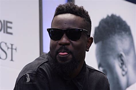 Sarkodie announces debut book ‘The Highest’