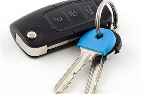 Why you might want to wrap your car key fob in foil - Chicago Sun-Times