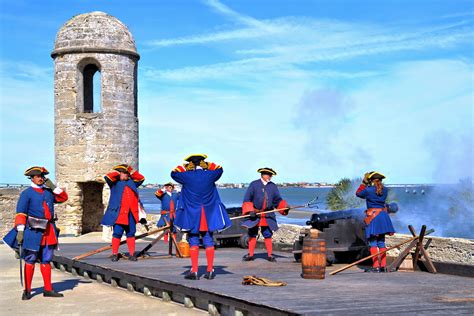 Soldiers Fire Canon at Castillo de San Marcos in St. Augustine, Florida ...