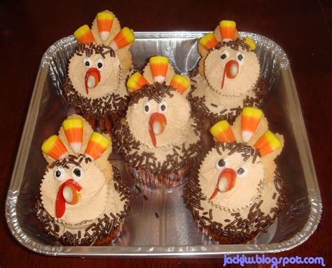 Jacki's Bento Blog: Thanksgiving Turkey Cupcakes