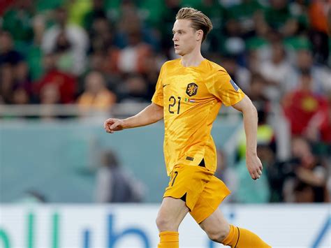 Frenkie de Jong Dipastikan Absen Bela Timnas Belanda Usai Alami Cedera di Laga El Clasico ...