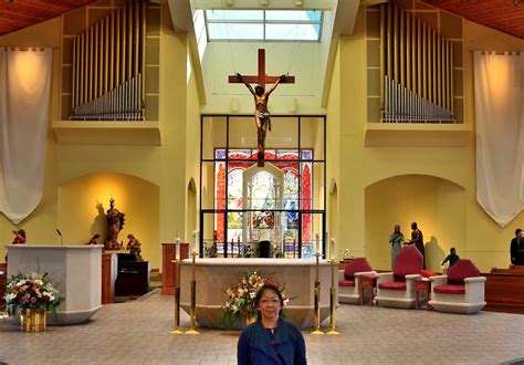 The Chow's Colorado Catholic Churches Tour: Church #5 - Queen of Peace Catholic Church, 2295 S ...