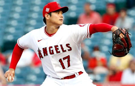 Shohei Ohtani puts on show for returning Angels crowd