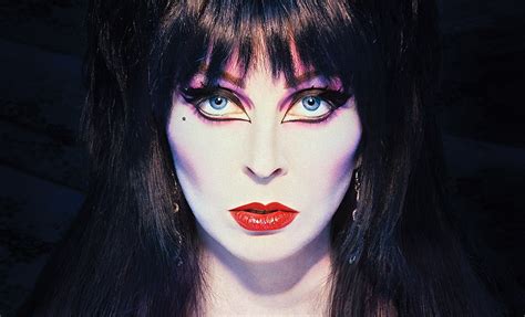 Elvira Elvira Mistress of the Dark Book by Tweeterhead | Sideshow ...