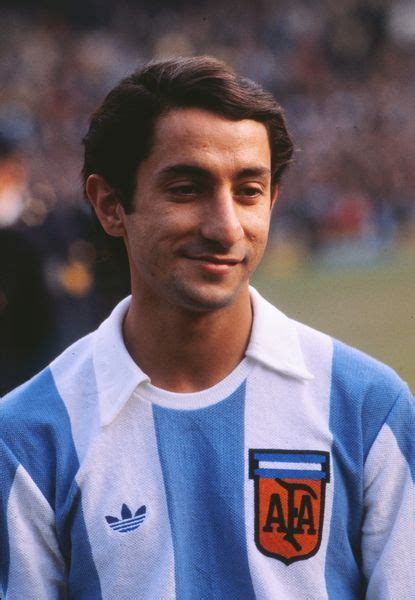 Osvaldo Ardiles of Argentina in 1977. | Football, Football images ...