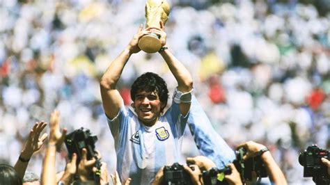 Happy Birthday Diego Maradona - Five iconic moments of football legend