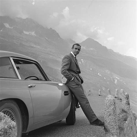 Image - Sean Connery (Goldfinger promotional still)(Smaller).jpg ...