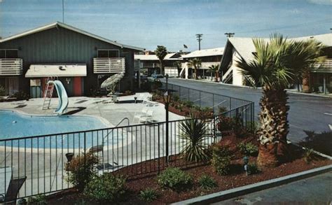 Vagabond Motor Hotel San Diego, CA Postcard