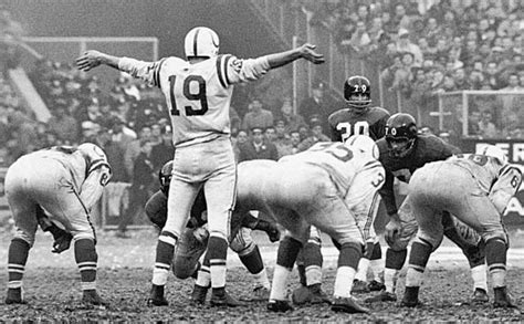 Colts v. Giants 1958 NFL Championship, Colts 23 Giants 17, dubbed "The ...