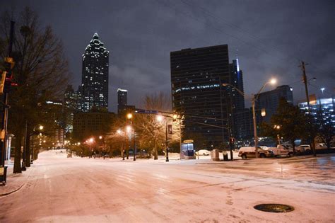 Outrageous Scenes from Atlanta’s 2inches of Snow Storm [PHOTOS] | 93.1 WZAK