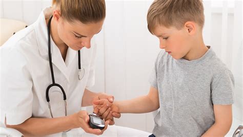 Diabetes in Children : क्या आपका बच्चा भी बार बार जाता है यूरिन, कहीं ये डायबिटीज के लक्षण तो ...