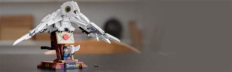 Lego 75979 Harry Potter Hedwig Display Model With Moving Wings | vlr.eng.br