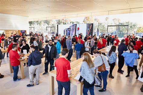 Apple Park Visitor Center opens to the public - Apple