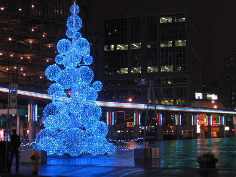 Illuminite Toronto - Christmas Light Displays Near Toronto