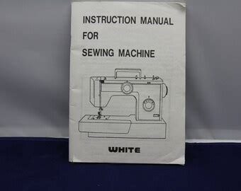 Items similar to Vintage White Sewing Machine on Etsy