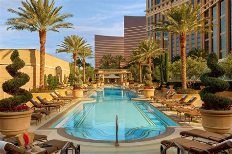 13 Best Kid-Friendly Hotels in Las Vegas 2021 | Family Vacation Critic