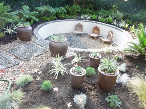 Jeffrey Bale's World of Gardens: The Sunken Garden, Los Angeles